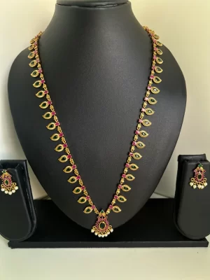Gold palaka haram set in green and red stones - S-cube Fashions
