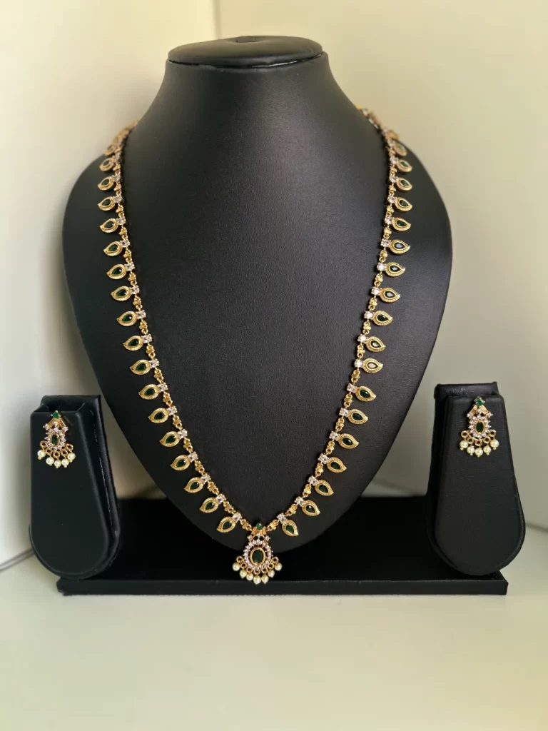 Antique gold palaka haram set in green and white stones - S-cube Fashions