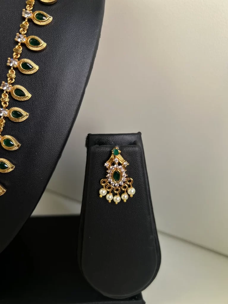 Palaka Leaf Drop Haram Set with Pearl Pendant