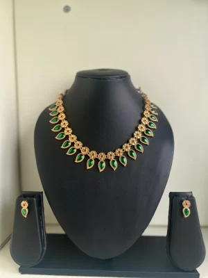 Antique gold palaka necklace set with dark green leaf drops - S-cube Fashions & Jewellery